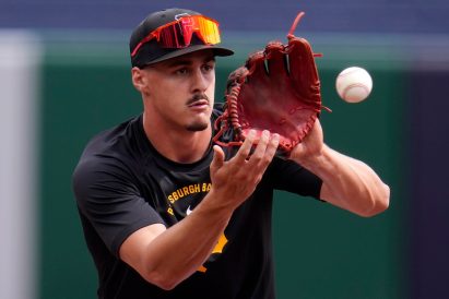 article image - Pirates Griffin Debuts Baseball